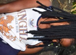 Twin, 29 years old, Woman, Arusha, Tanzania