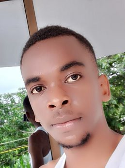 Muzdafiq Kilonzo, 26 years old, Arusha, Tanzania