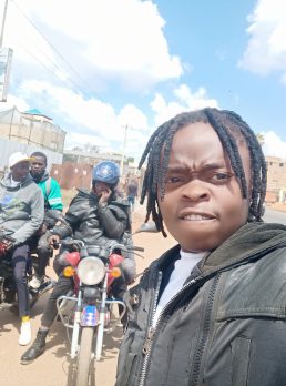 Julius Wanderi, 23 years old, Pumwani, Kenya