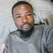 Teddy, 39 years oldNairobi, Kenya
