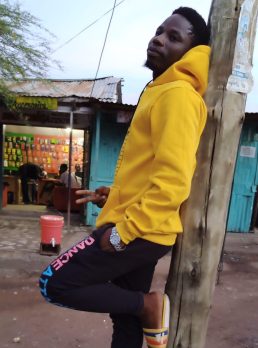 Benedictor Kagolo, 31 years old, Shinyanga, Tanzania