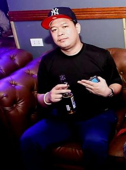 Earl, 32 years old, Roxas City, Philippines