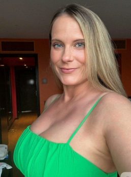 Juliana, 47 years old, Brisbane, Australia
