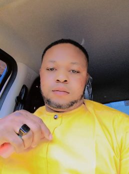 Olushola Bakary, 39 years old, Ikeja, Nigeria