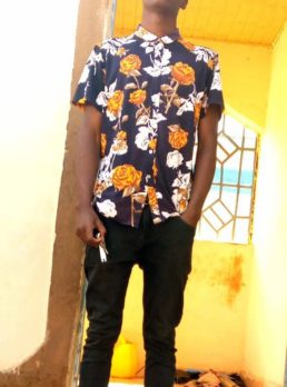 Innocent, 21 years old, Mombasa, Kenya
