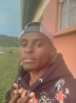 Johnny de ben, 23 years old, Kampala, Uganda