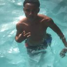 Davis, 19 years old, Albany, USA